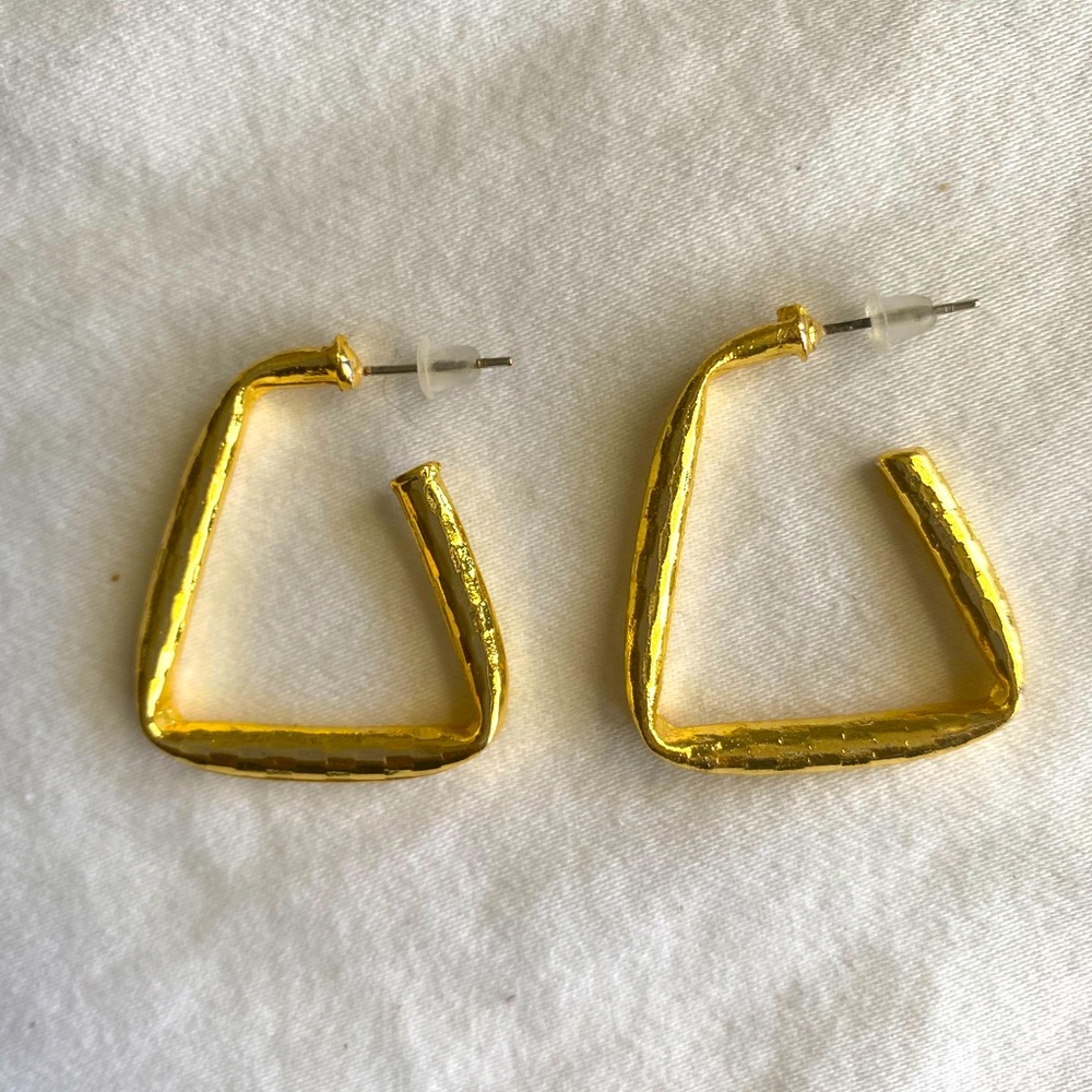 New gold tone square  Earrings